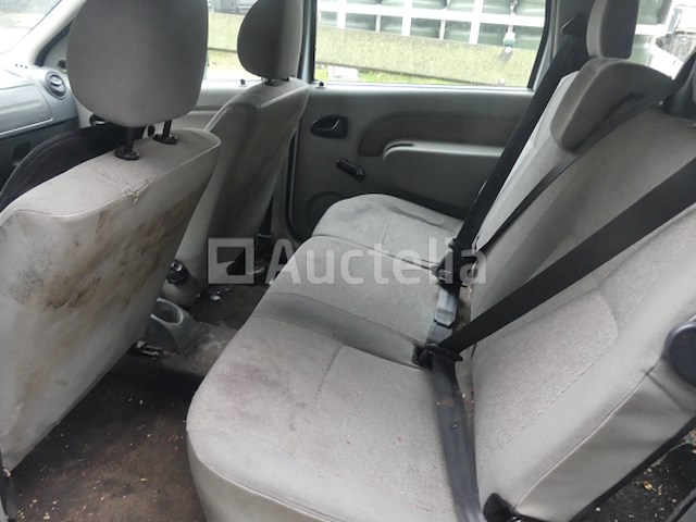 Ref:22 - dacia logan estate 1.5dci auto - afbeelding 11 van  31