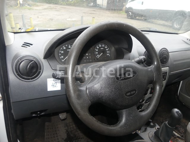 Ref:22 - dacia logan estate 1.5dci auto - afbeelding 24 van  31
