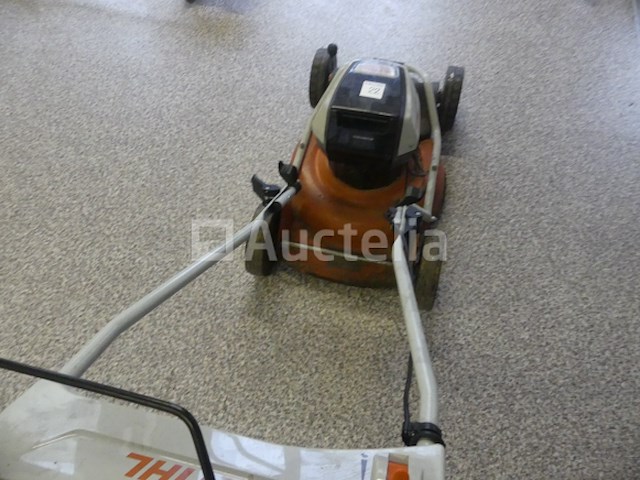 Ref:22-23-24+bat - 4 tuingereedschappen (te renoveren) stihl - afbeelding 7 van  23