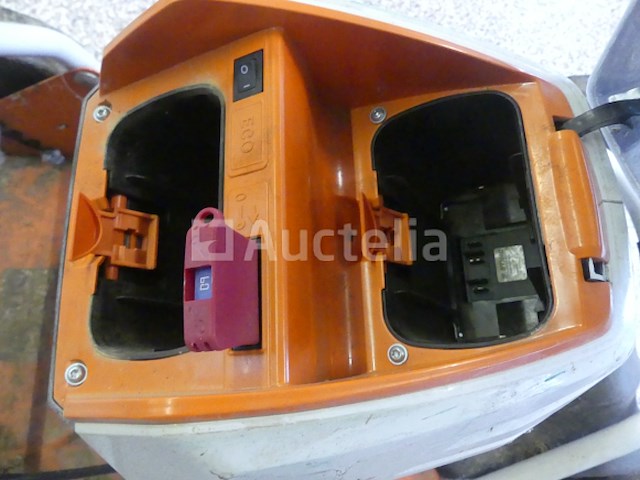 Ref:22-23-24+bat - 4 tuingereedschappen (te renoveren) stihl - afbeelding 22 van  23