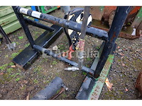 Ref:2721017-8 / 2721016-6 - lier + ondersteuning voor manitou 5t lier - afbeelding 3 van  9