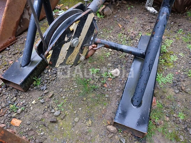 Ref:2721017-8 / 2721016-6 - lier + ondersteuning voor manitou 5t lier - afbeelding 8 van  9