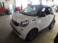 Ref:2823 - elektrische auto smart eq fortwo coupé (2019-71,947 km)(vin:wme45339911k334395) - afbeelding 6 van  19