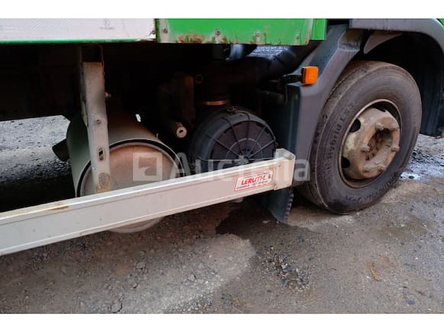 Ref:2910003-1 boxtruck met verhoogde achterklep man - afbeelding 28 van  52