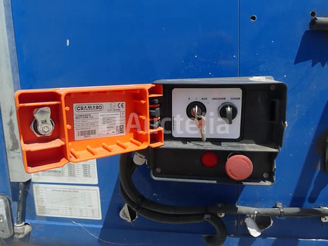 Ref:296 - semi remorque couverte kraker trailers cf-z (vin:xl9kraker17069316) - afbeelding 13 van  41