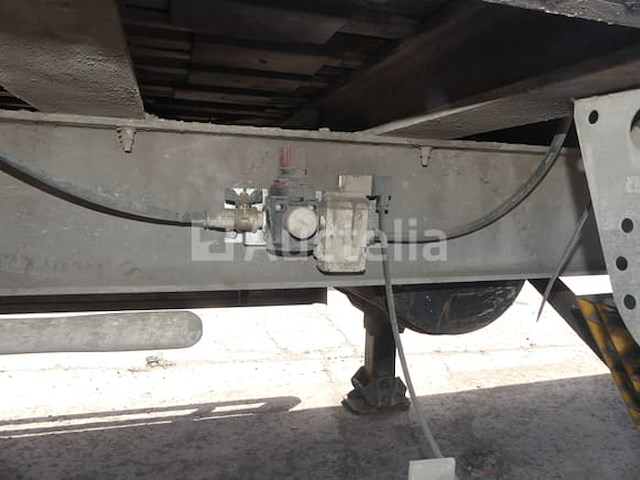 Ref:296 - semi remorque couverte kraker trailers cf-z (vin:xl9kraker17069316) - afbeelding 20 van  41