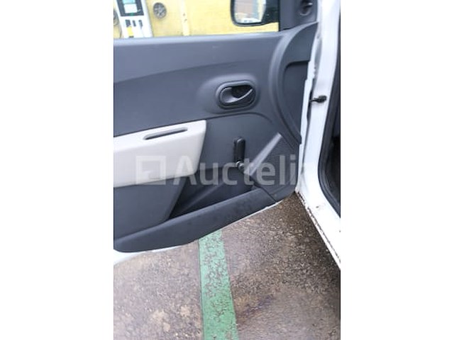 Ref:3527 - auto dacia dokker sd (2014-163,139 km)(vin:uu10sda3551322590) - afbeelding 28 van  43