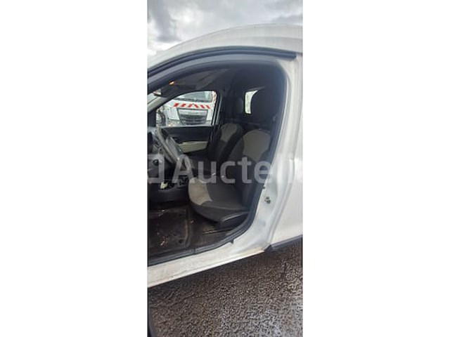 Ref:3678 - utility pickup dacia dokker (2016-111,574 km) (vin:uu18sdrv555134866) - afbeelding 7 van  45
