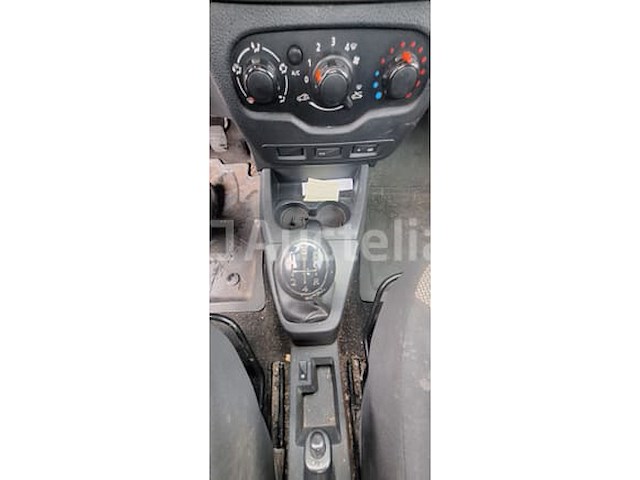 Ref:3678 - utility pickup dacia dokker (2016-111,574 km) (vin:uu18sdrv555134866) - afbeelding 31 van  45