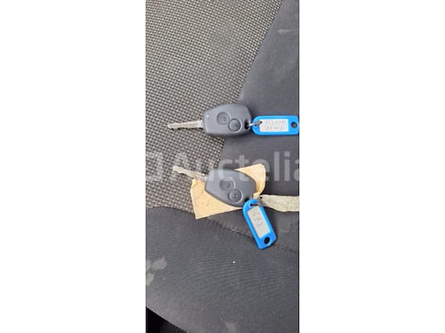 Ref:3678 - utility pickup dacia dokker (2016-111,574 km) (vin:uu18sdrv555134866) - afbeelding 37 van  45