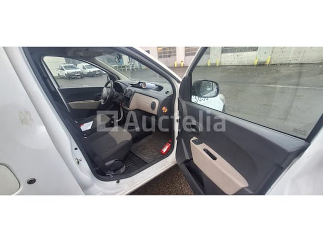 Ref:3680 - utility pickup dacia dokker (2016-108,917 km)(vin:uu18sdrv555134868) - afbeelding 18 van  39