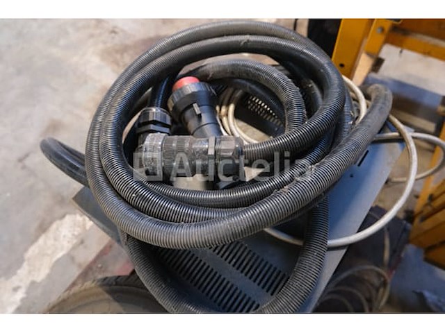 Ref:38035 - green machines motrac 500ze elektrische straatveger - afbeelding 8 van  34
