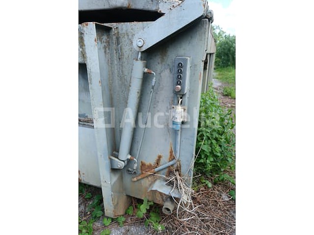Ref:4 - container met hydraulisch deksel hexagone 2000 - afbeelding 10 van  19