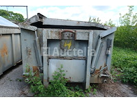 Ref:4 - container met hydraulisch deksel hexagone 2000