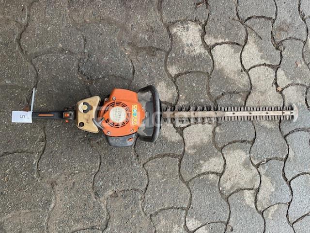 Ref:4 - stihl hs 82 r benzine heggenschaar - afbeelding 1 van  3