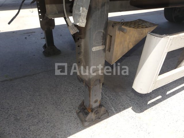 Ref:4343 - semi remorque couverte kraker trailers cf-z (vin:xl9kraker19069137) - afbeelding 33 van  38