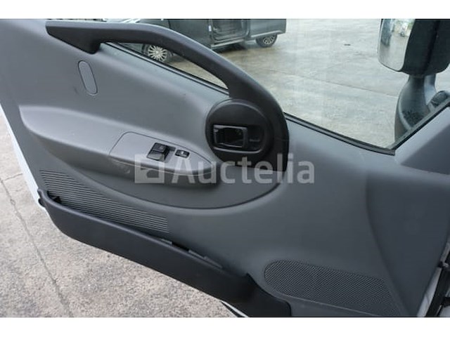 Ref:4709 - renault d (2017-59,025 km) (2017-59,025 km)(vin:vf6wtag40g2454632) - afbeelding 8 van  54