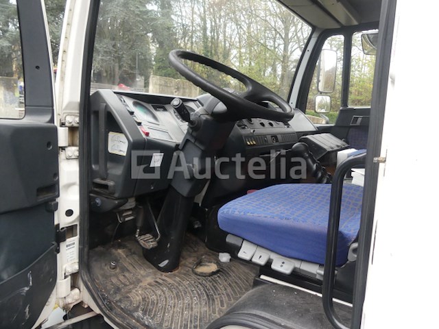 Ref:5 - gordijntruck met achterklep man l2000 (2005-126,661 km) - afbeelding 3 van  58