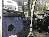 Ref:5 - gordijntruck met achterklep man l2000 (2005-126,661 km) - afbeelding 4 van  58