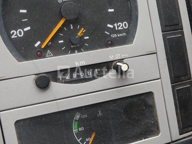 Ref:5 - gordijntruck met achterklep man l2000 (2005-126,661 km) - afbeelding 14 van  58