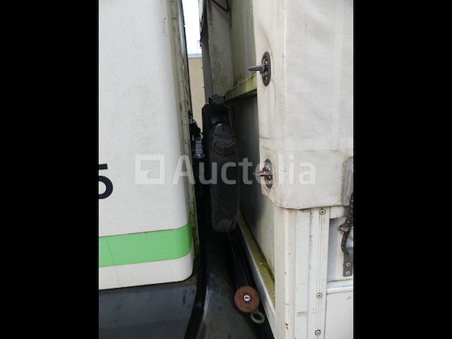 Ref:5 - gordijntruck met achterklep man l2000 (2005-126,661 km) - afbeelding 28 van  58