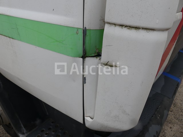 Ref:5 - gordijntruck met achterklep man l2000 (2005-126,661 km) - afbeelding 51 van  58