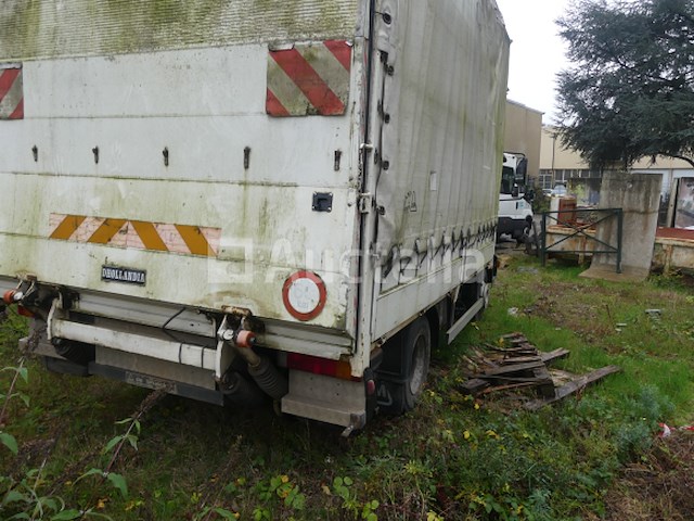 Ref:5 - gordijntruck met achterklep man l2000 (2005-126,661 km) - afbeelding 58 van  58