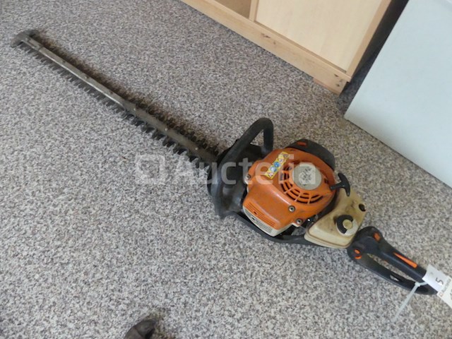 Ref:5 - stihl hs 81 r benzine heggenschaar - afbeelding 3 van  3