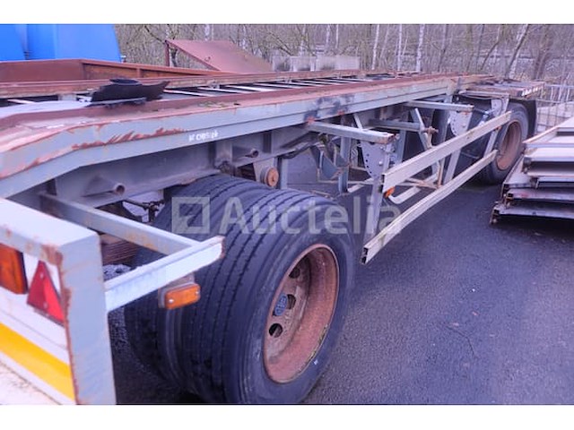 Ref:5089 - burg brda 10-10b containertrailer - afbeelding 2 van  43