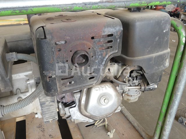 Ref:5689-69783 - 2 generatorsets (voor onderdelen) - afbeelding 6 van  13