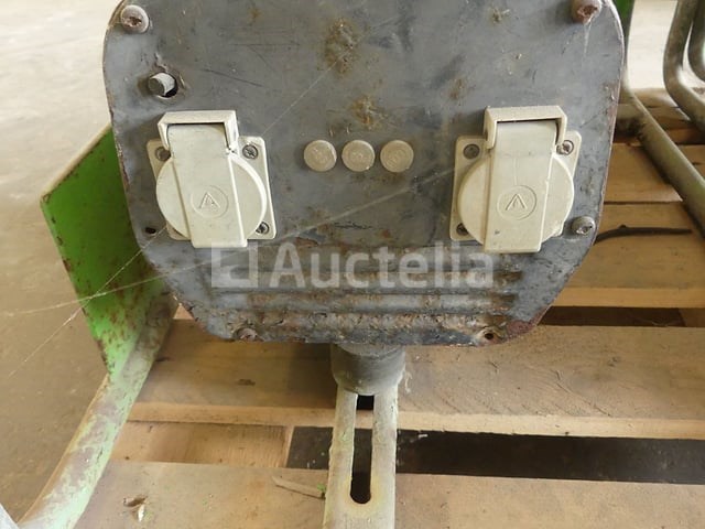 Ref:5689-69783 - 2 generatorsets (voor onderdelen) - afbeelding 13 van  13