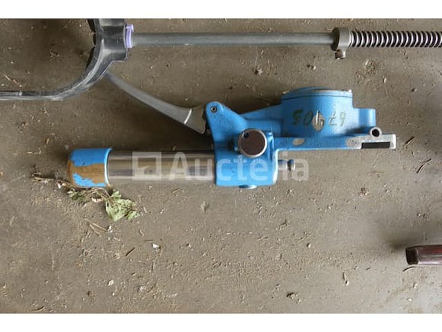 Ref:60474-67405 - 2 handmatige buigmachines voor alpexbuizen - afbeelding 1 van  5