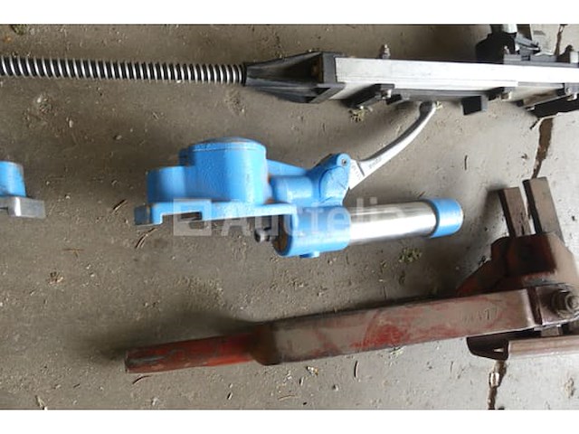 Ref:60474-67405 - 2 handmatige buigmachines voor alpexbuizen - afbeelding 3 van  5