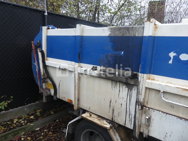 Ref:6135 - mitsubishi canter vuilniswagen - afbeelding 15 van  36