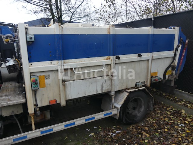 Ref:6135 - mitsubishi canter vuilniswagen - afbeelding 28 van  36