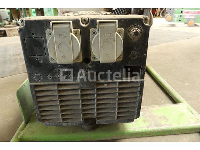 Ref:61993-71246 - 2 generatorsets (voor onderdelen) - afbeelding 2 van  13