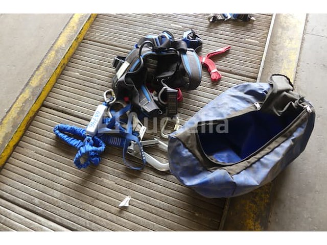 Ref:63746 - veiligheidsharnas met somain-levenslijn - afbeelding 1 van  6