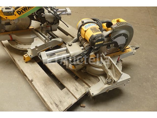 Ref:65646-69877 - 2 dewalt dw718xps radiaalzagen - dws780 - afbeelding 3 van  17