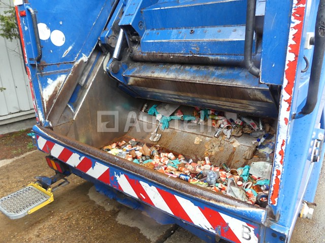 Ref:6747 - daf fan cf75 vuilniswagen (2009-465,712 km) - afbeelding 18 van  55