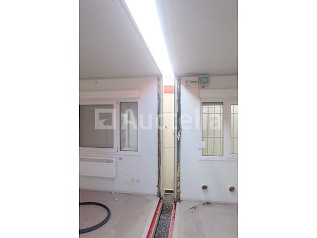 Ref:6950 - dubbel gemonteerde geïsoleerde container op de bouwplaats - afbeelding 2 van  12