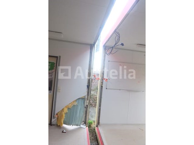 Ref:6950 - dubbel gemonteerde geïsoleerde container op de bouwplaats - afbeelding 12 van  12