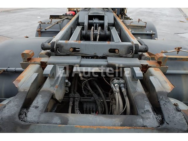 Ref:7178 - daf fan cf75 containertruck (2011-555,328 km)(vin:xlras75pc0e912438) - afbeelding 10 van  51