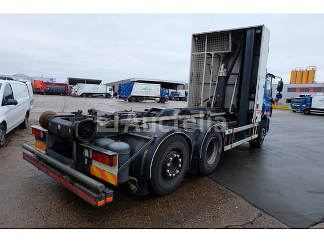 Ref:7178 - daf fan cf75 containertruck (2011-555,328 km)(vin:xlras75pc0e912438) - afbeelding 36 van  51
