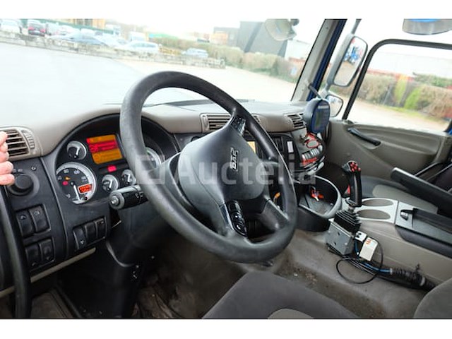 Ref:7178 - daf fan cf75 containertruck (2011-555,328 km)(vin:xlras75pc0e912438) - afbeelding 45 van  51