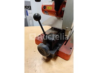 Ref:72055 - ridgid 590-l verwarmingscirkelzaag - afbeelding 3 van  5