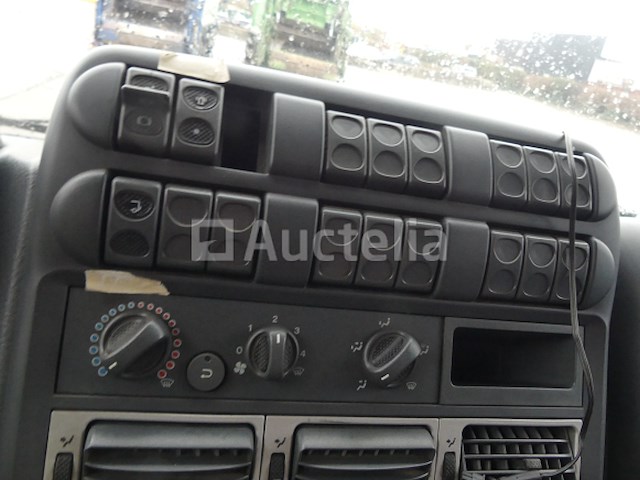 Ref:7524 - iveco eurocargo box truck (2008-211,055 km) - afbeelding 37 van  39