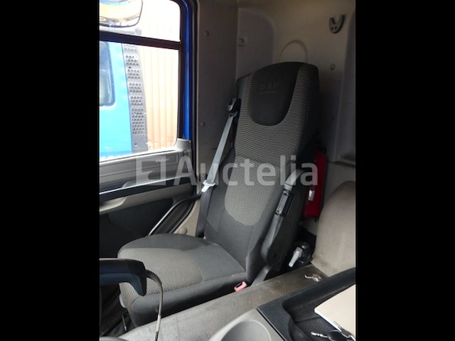 Ref:7612 - daf fancf 75 container vrachtwagen (2012-455.072 km) - afbeelding 9 van  46