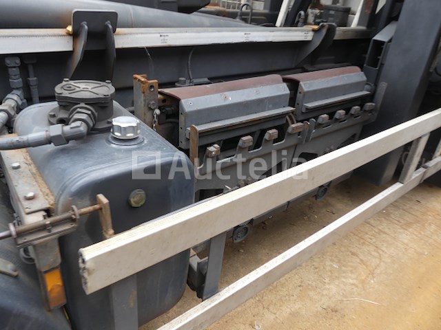 Ref:7612 - daf fancf 75 container vrachtwagen (2012-455.072 km) - afbeelding 25 van  46