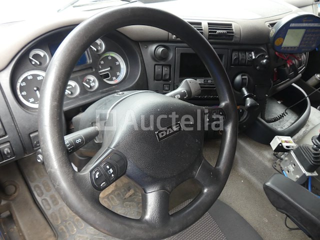 Ref:7612 - daf fancf 75 container vrachtwagen (2012-455.072 km) - afbeelding 45 van  46