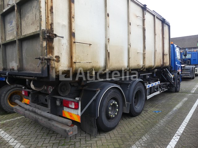 Ref:7629 - daf fancf 75 containertruck (2012-831,624 km) - afbeelding 23 van  48